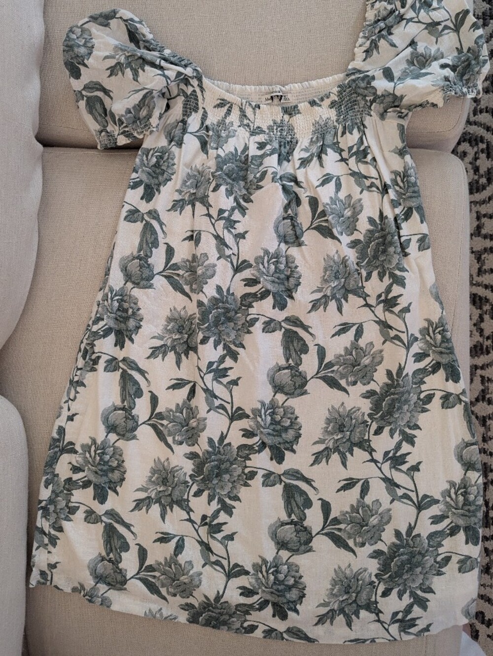 green floral puff sleeve mini dress